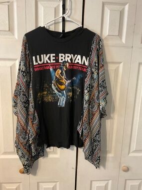 Luke Bryan Graphic Tour T-Shirt with Flowy Printed Sleeves - OSFM
